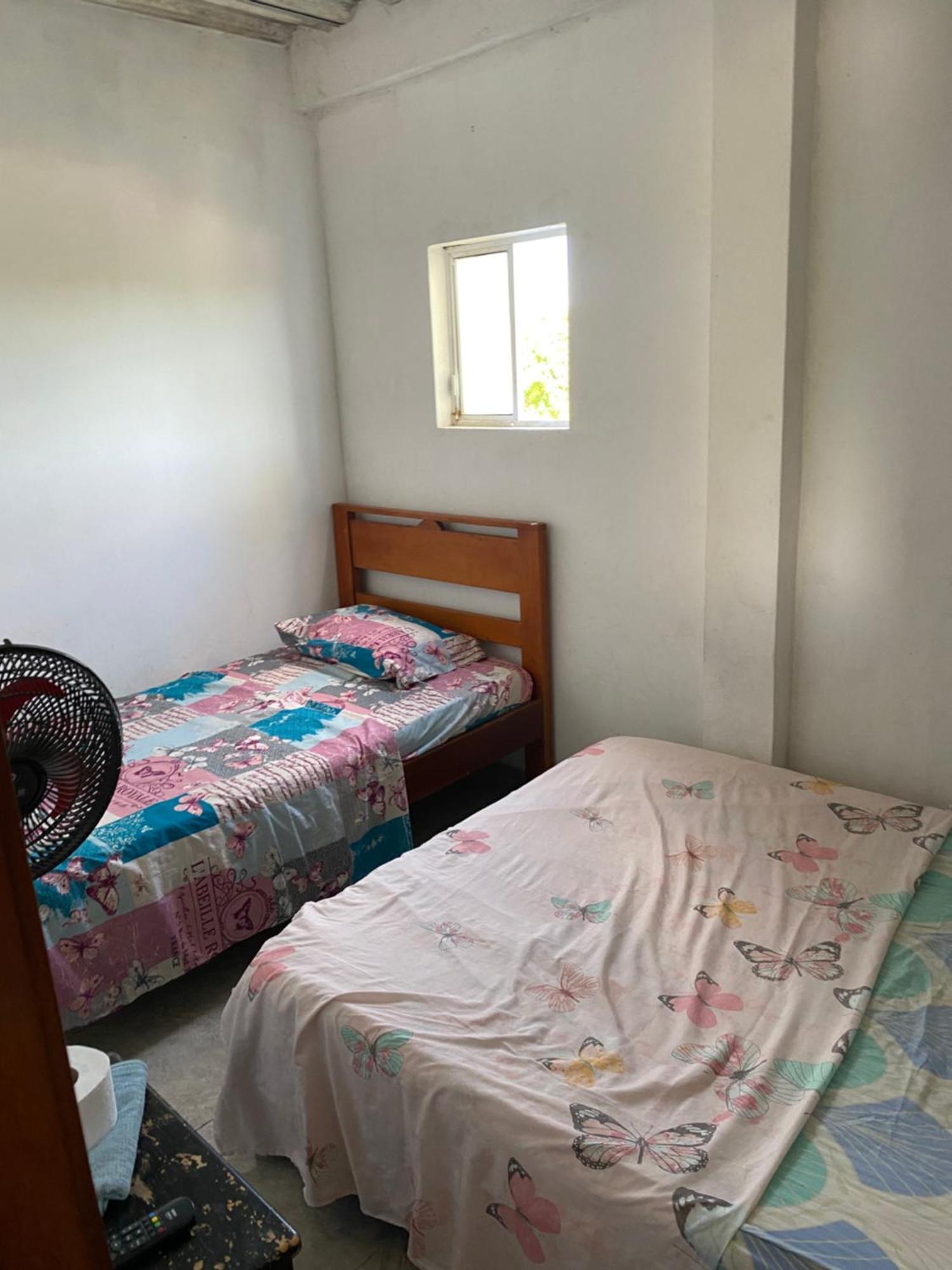 Hospedaje Valentina Inírida Exterior foto